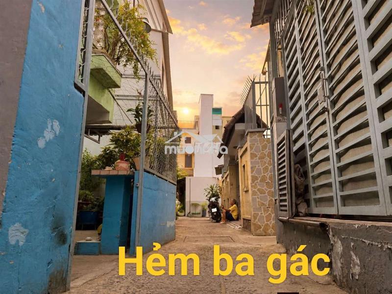 Cần bán nhà để mẹ chữa bệnh