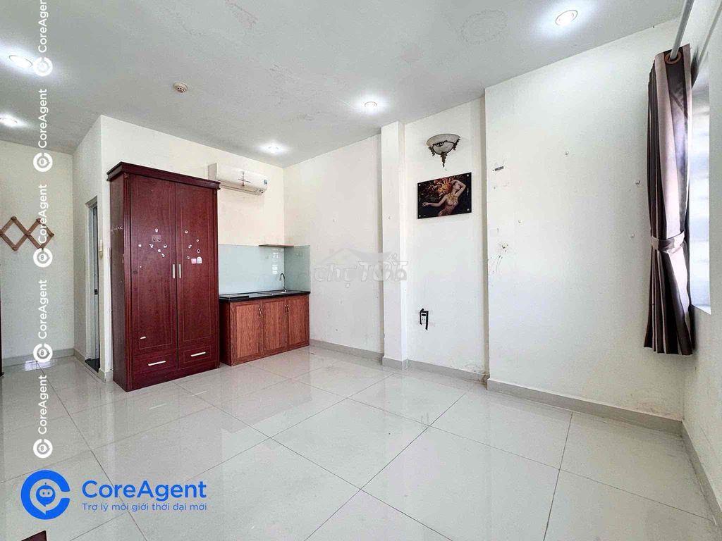 🏡 Căn hộ rộng, tràn ngập ánh sáng tự nhiên ngay đầm sen - 4