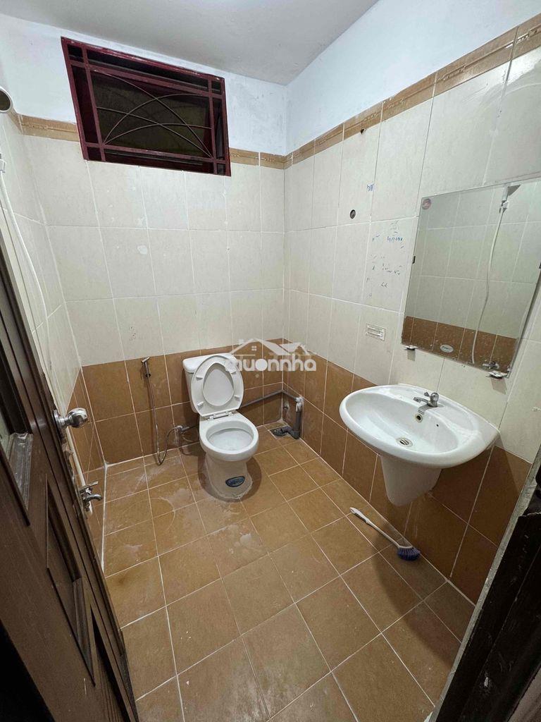 Cho thuê phòng máy lạnh quận 8 - 2