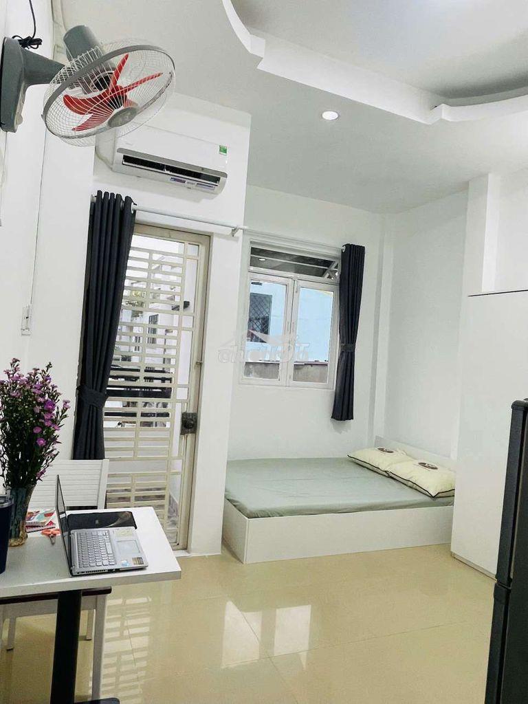 Phòng trọ giá rẽ sinh viên có bancol gần q5 q10