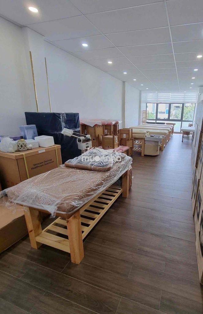 Mặt tiền thạch lam - 4 x 20 - trệt 5 lầu st - tm - trống suốt - 4