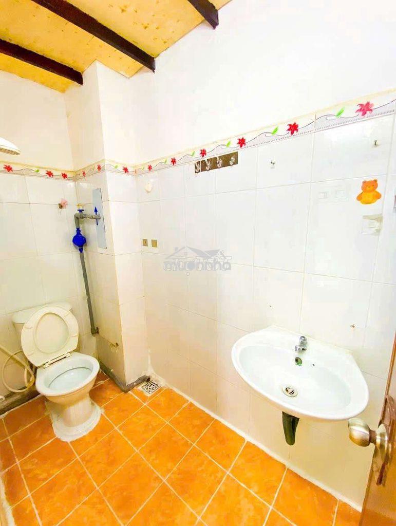 Duplex 2 không gian ngủ đầy đủ tiện nghi sát hậu giang và võ văn kiệt - 4