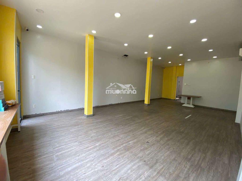 Văn phòng giờ tự do 24/7 120m2 giá 19 triệu/tháng mặt tiền trường sơn - 3