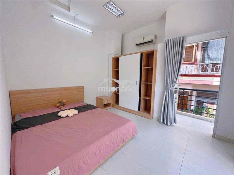 Cho thuê căn hộ 1pn ban công q4 gần đh luật, đh nguyễn tất thành