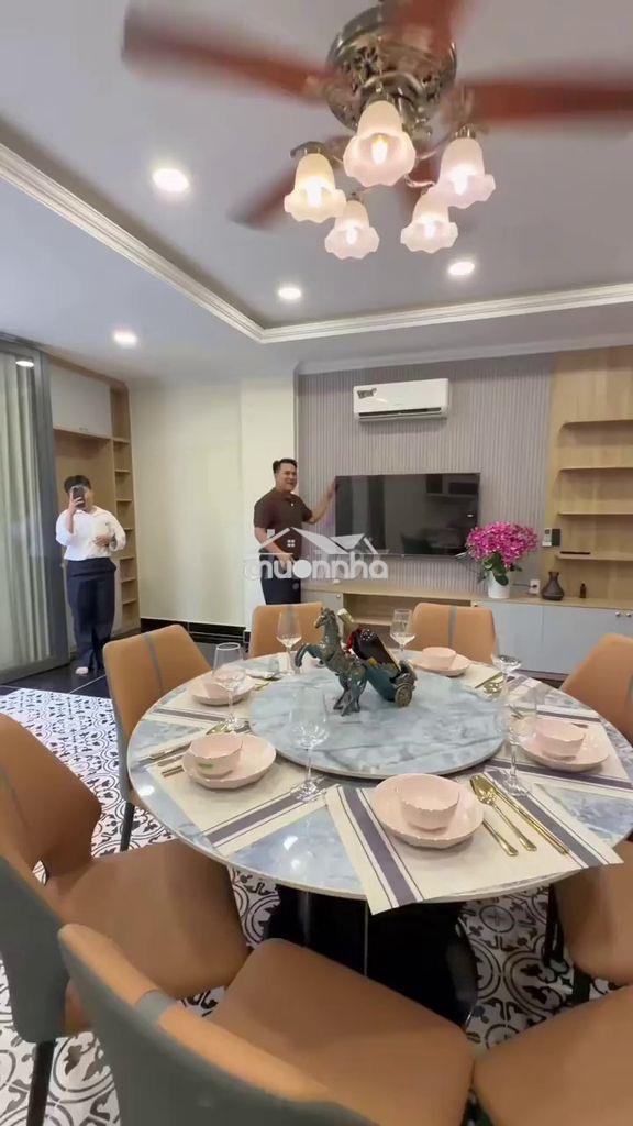 Bán nhà giáp quận 10, diện tích 76m2 (6x16m), giá 6.7 tỷ giá tốt