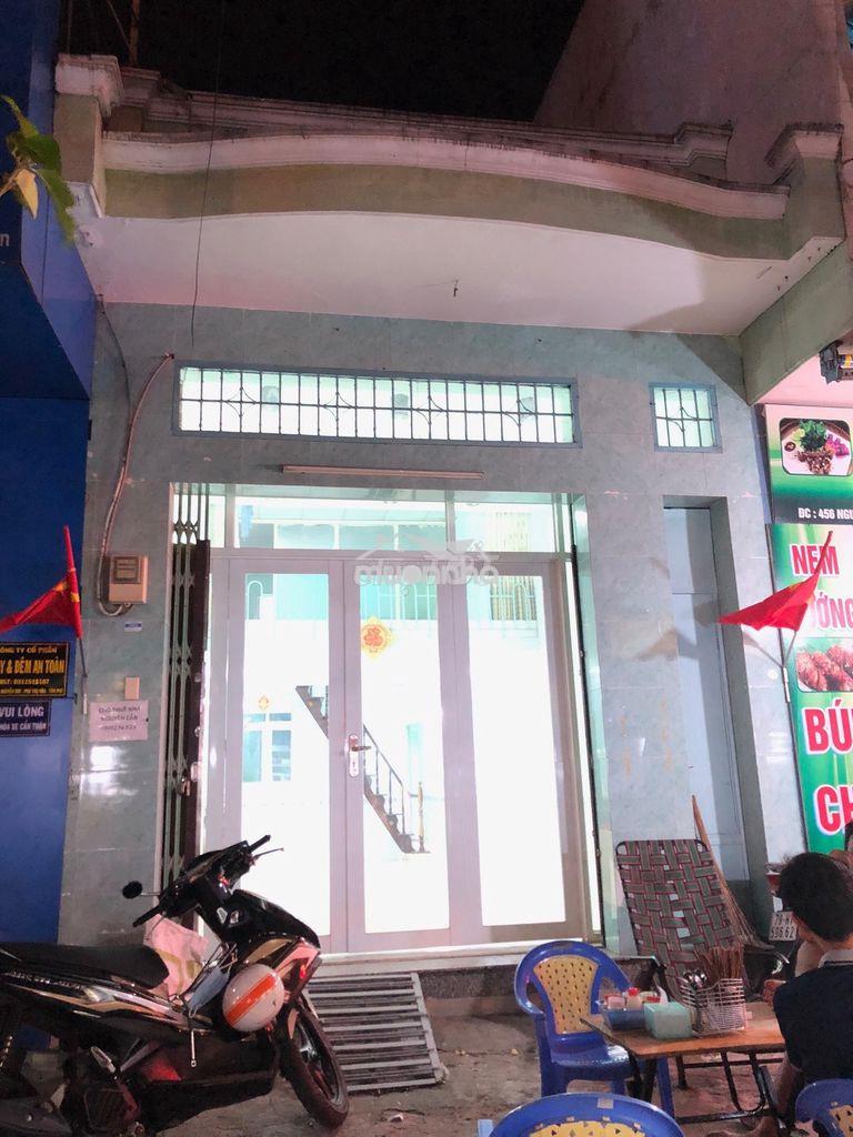 Nhà nguyên căn mặt tiền đường nguyễn sơn 90m2 - 3