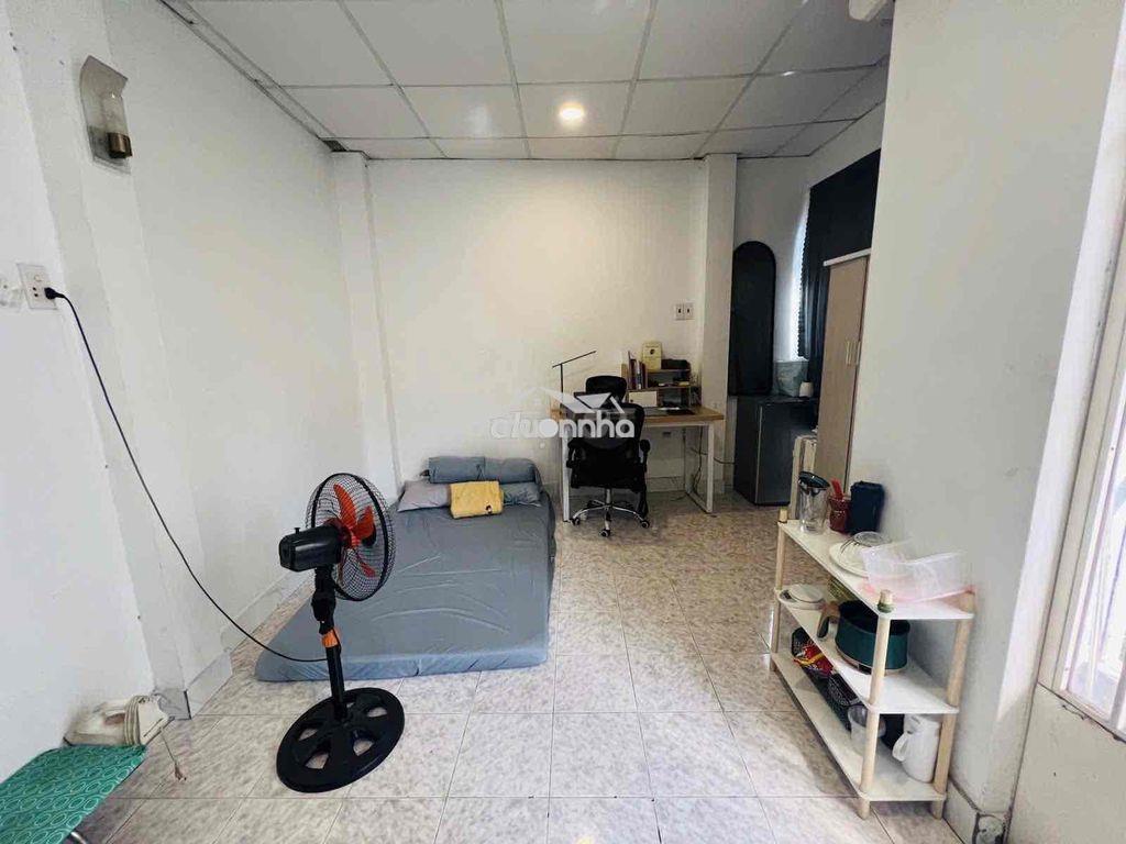 Hẻm xe hơi quận 3- 3 tầng ở ngay - 4