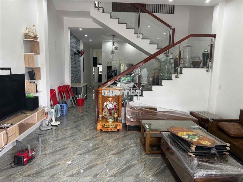 Cho thuê nhà 2 tầng – đường 7,5m, gần chợ hòa xuân, đà nẵng ✅ 3 phòng
