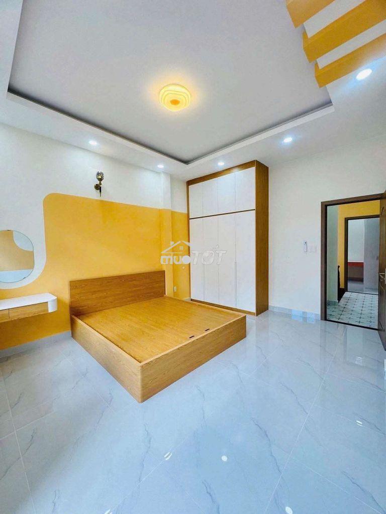 Bán nhà hxh minh phụng,p.9,q.11,dt: 3,6 x 14 - 2 tầng 6 tỷ 79. - 2