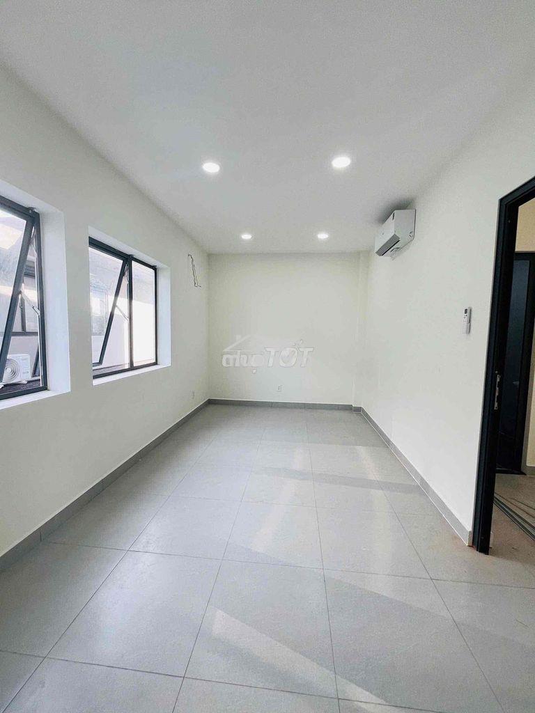 Cho thuê nhà biệt thự mới 100% kế công viên thuận tiện kinh doanh vp
