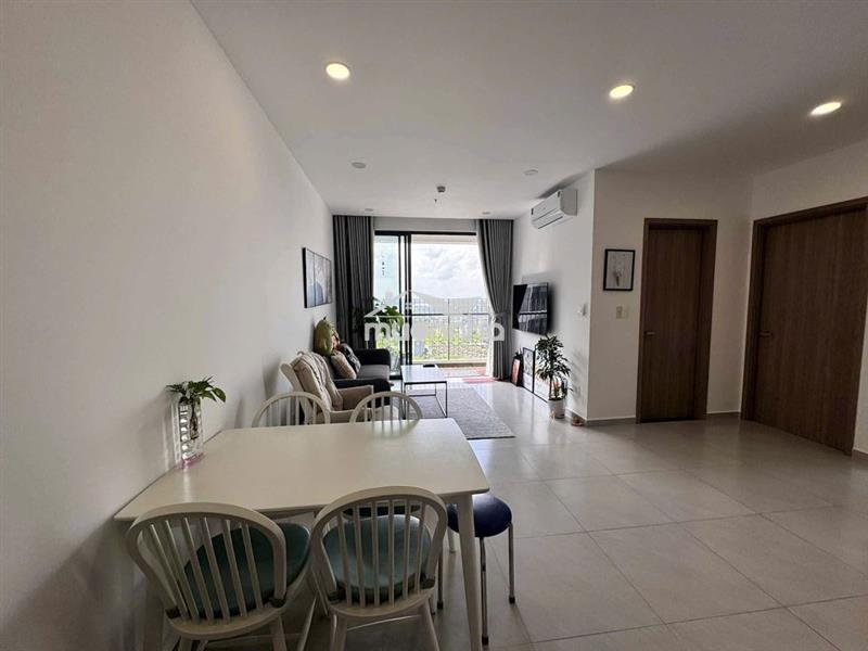 Cho thuê căn góc 100m2(3pn+3wc) full nội thất xịn mịn đầy đủ .