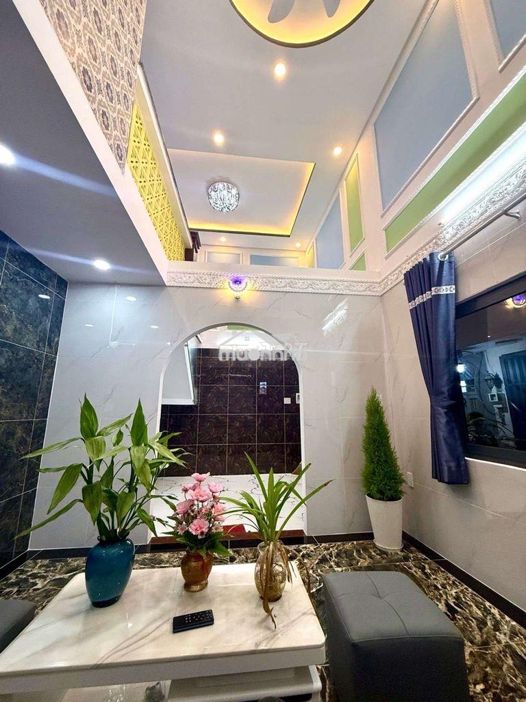 ‼️ Hiếm ngang 7m, dt 70m2,phạm hữu lầu, pháp lý chuẩn, cận q7, chỉ 4tỷ8