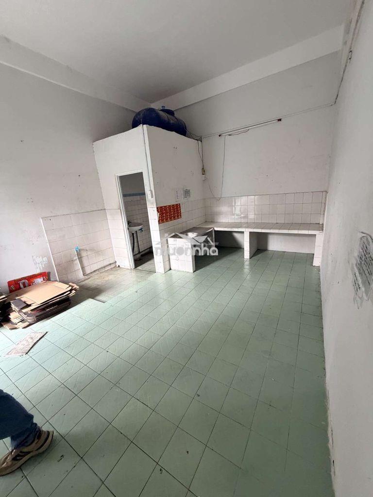 Căn góc 80m2-ngang 10m-lầu 1 -thang bộ-mặt tiền hồng bàng q5 - 3