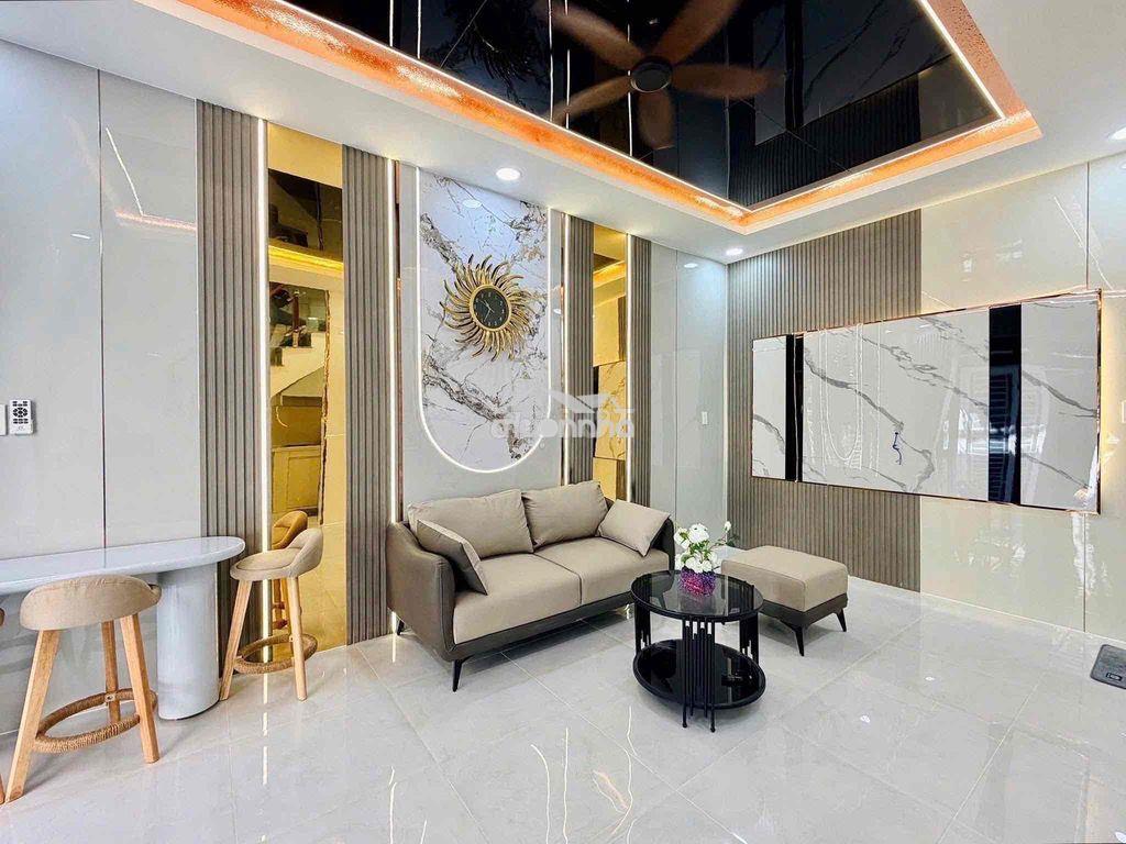 Bán nhà gần công viên làng hoa, 2 tầng mới, 54m2 sd, nhỉnh 3 tỷ 5 - 4