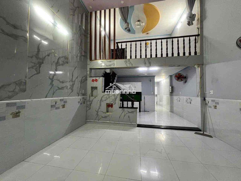 Nhà phú mỹ , mặt tiền dx 43 nhựa 7m. 5x30m 3pn 4wc . - 3