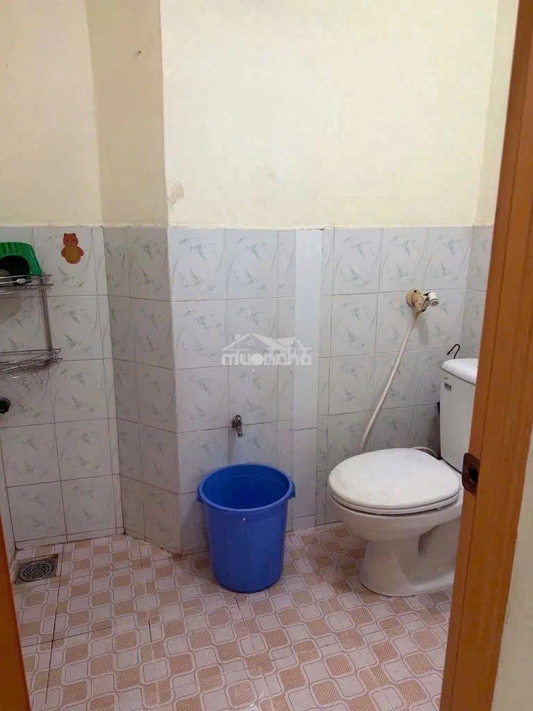 Nhà thuê quận 5 2 lầu 2pn 3wc kinh doanh onl - 2