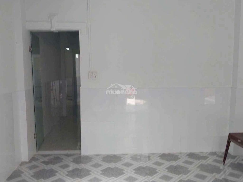 Nhà 2 phòng ngủ 80m2 - 2