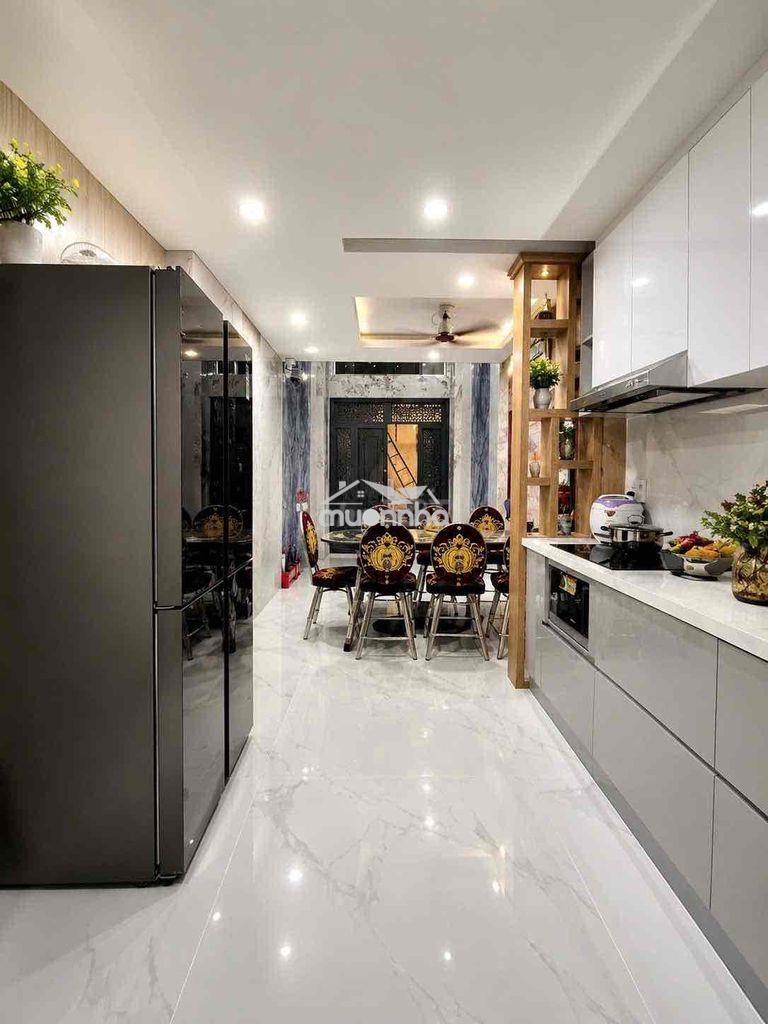 Nhà bà hạt quận 10 5 tầng 38m² 4pn điện mặt trời giá 7.6 tỷ - 2