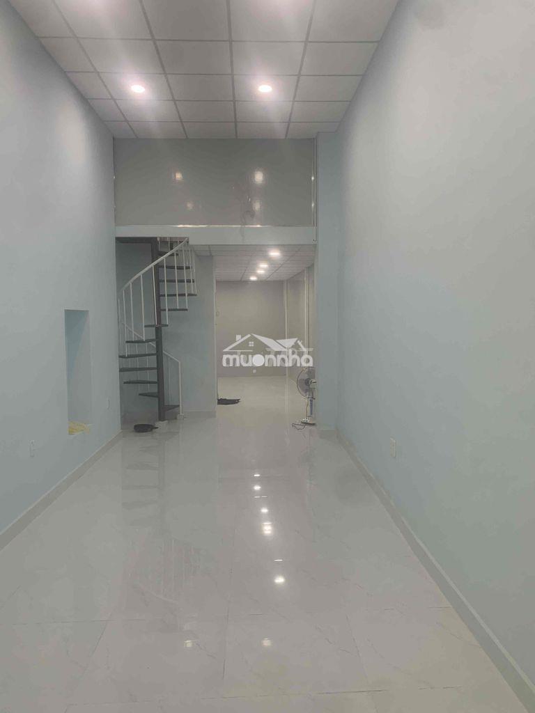 Nhà mới sửa xong 3 phòng ngủ. tiện ích xung quanh đầy đủ, - 4