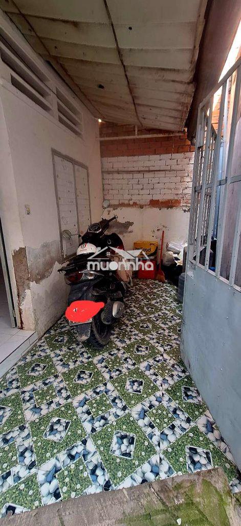 Cho thuê nhà cấp 4, 5m*12.5m hẻm 996 đào tông nguyên, phú xuân