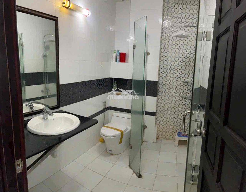 Bán nhà sc: 457/26 nguyễn tri phương | 4 x15 - 4t- tn: 360tr/n|9,2 tỷ - 4
