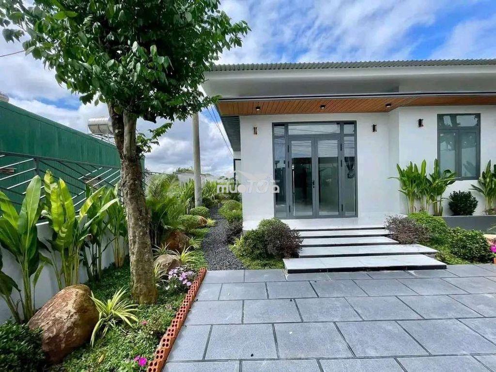 Chủ kẹt tiền muốn bán nhanh căn nhà và mảnh vườn hơn 500m2 - 3