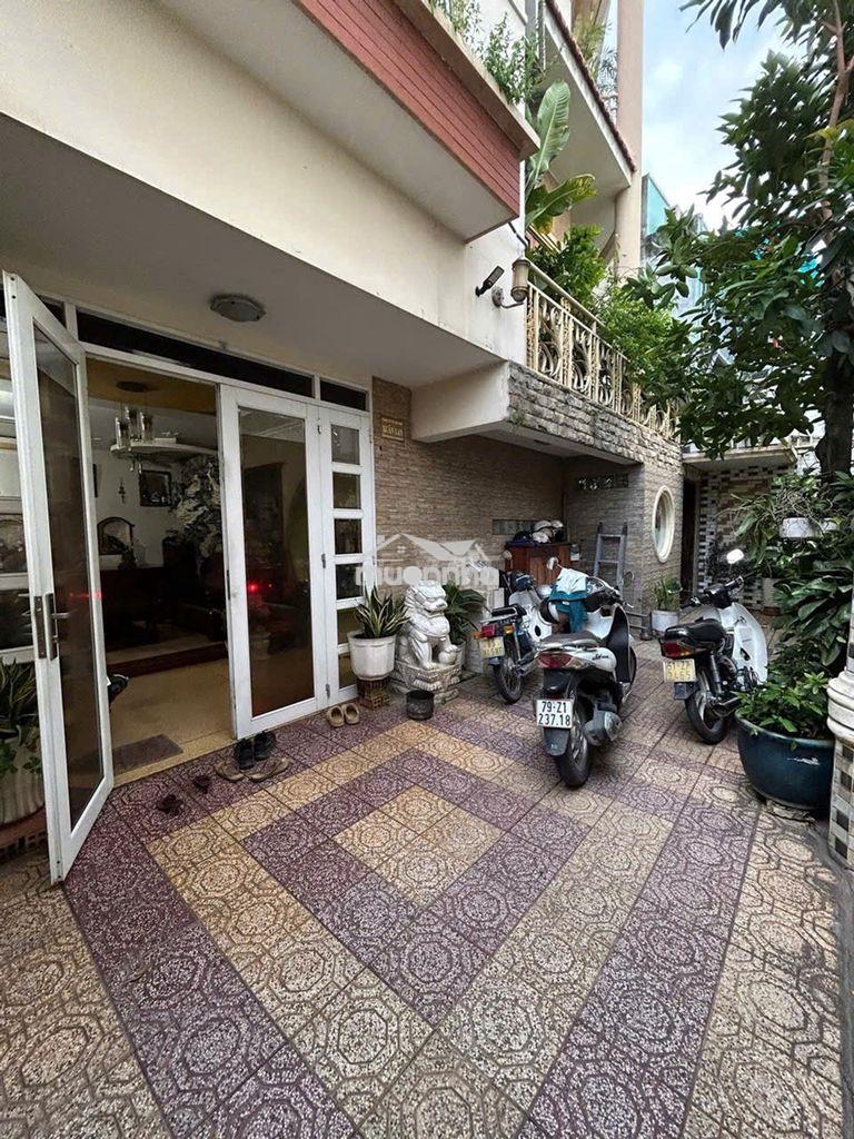 13,1 tỷ-htp.q7 biệt thự sân vườn rộng 11x10m. 5t6pn6wc - 2