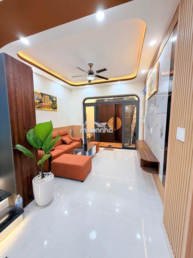Siêu phảm khan hiếm| nhà 2 mặt hẻm trần hưng đạo| dt: 3.3 x11m -2 tầng