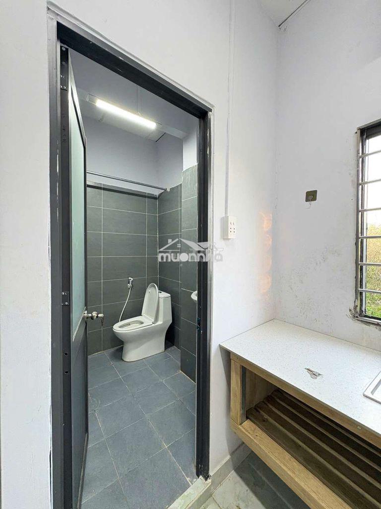 Phòng trọ rộng 20m2 giá chỉ 1tr9 - 4