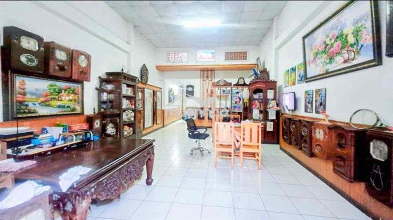 Cần bán gấp - nhà hẻm xe hơi quốc lộ 13