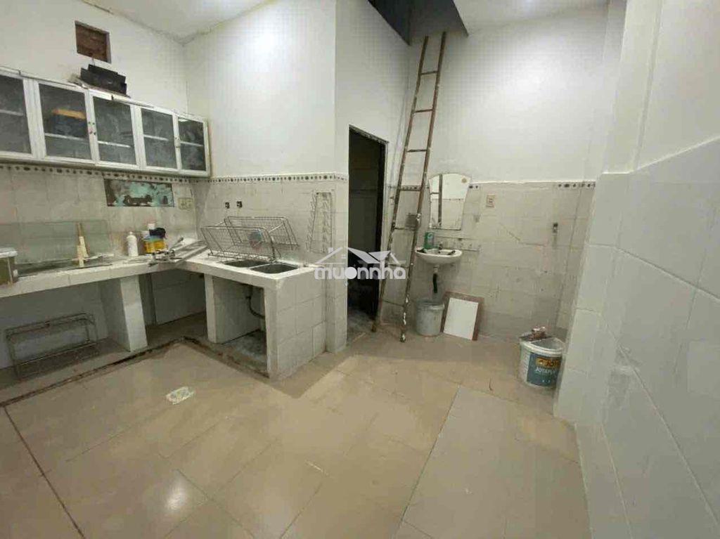 Cho thuê nhà cấp 4 hẻm đường 22, phước long, q.9 - 2