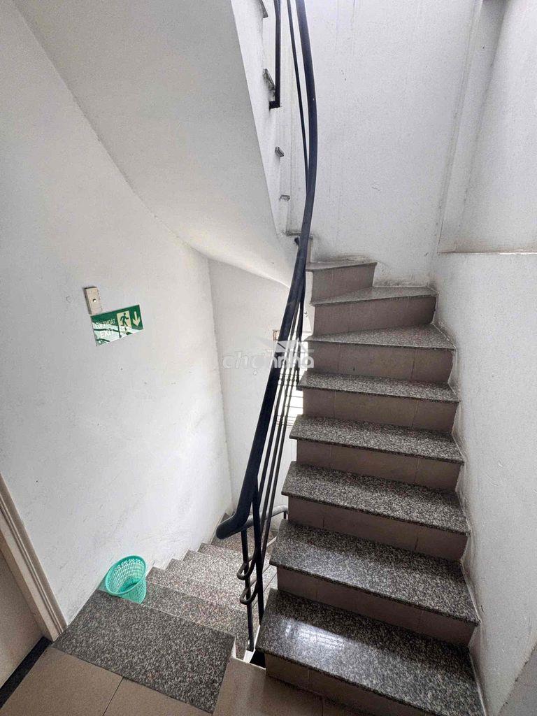 Chdv 163/ tô hiến thành, phường 13, quận 10 (phường hoà hưng) - dt: 6. - 3