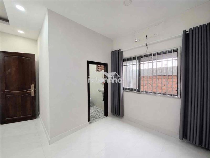 Cho thuê phòng giá rẻ dành cho hssv-cửa sổ thoáng-mới-sạch sẽ-âu cơ
