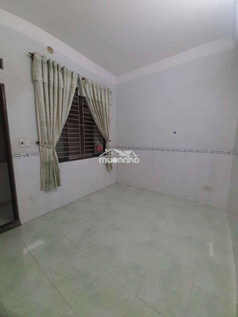 Phòng trọ quận 10 15m2 - 3