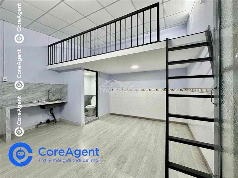 Duplex gác đúc kiên cố, bếp riêng sạch sẽ gần ngay chợ bình trị đông