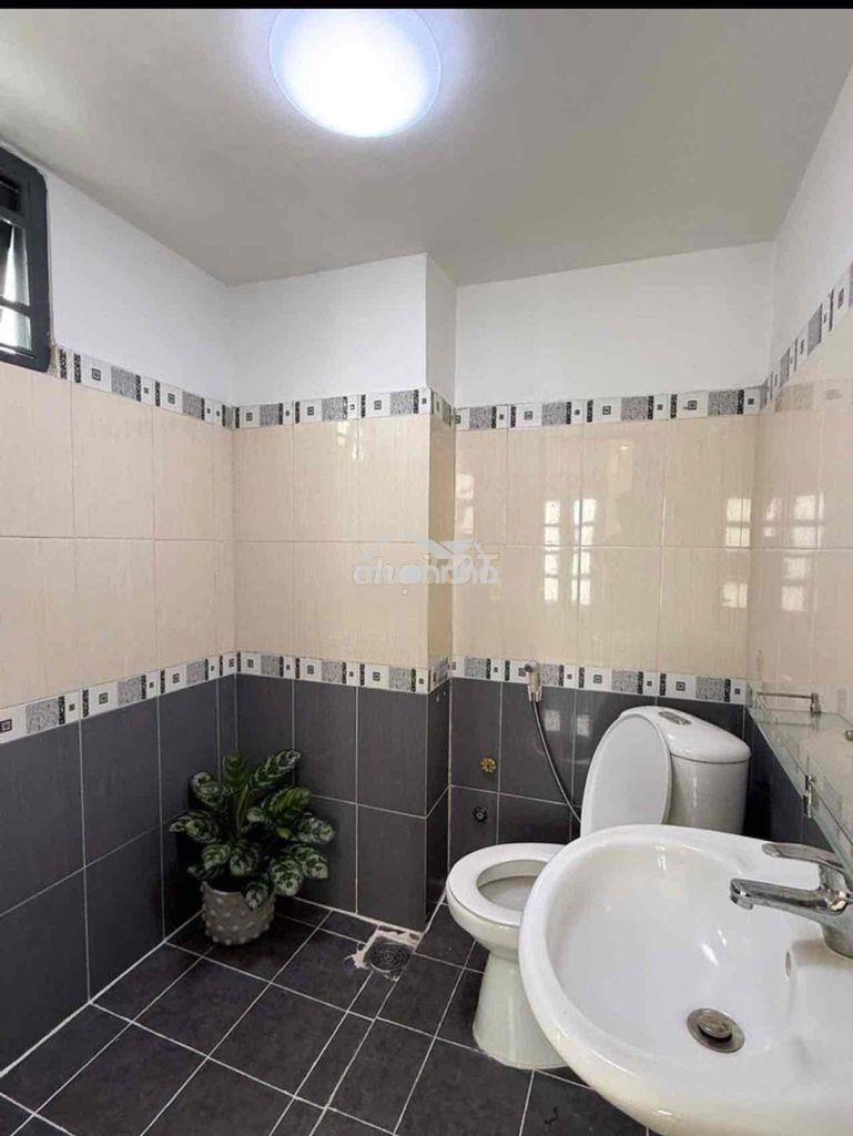 Cho thuê nhà nguyên căn đường phan văn trị p11 quận bt - 4