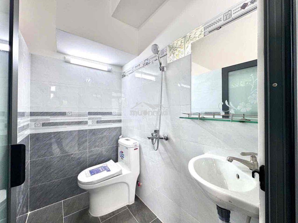 Studio 4🍠 siêu to cửa sổ trời lớn - 4