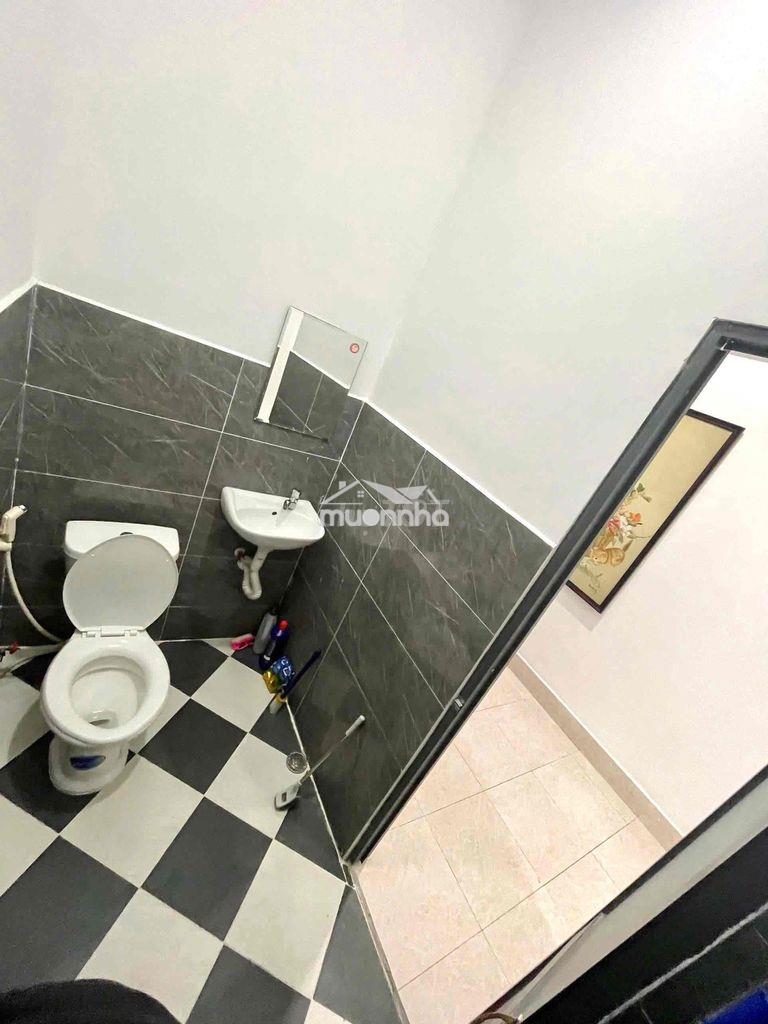 Phòng trọ full nội thất, ban công q7 - 2