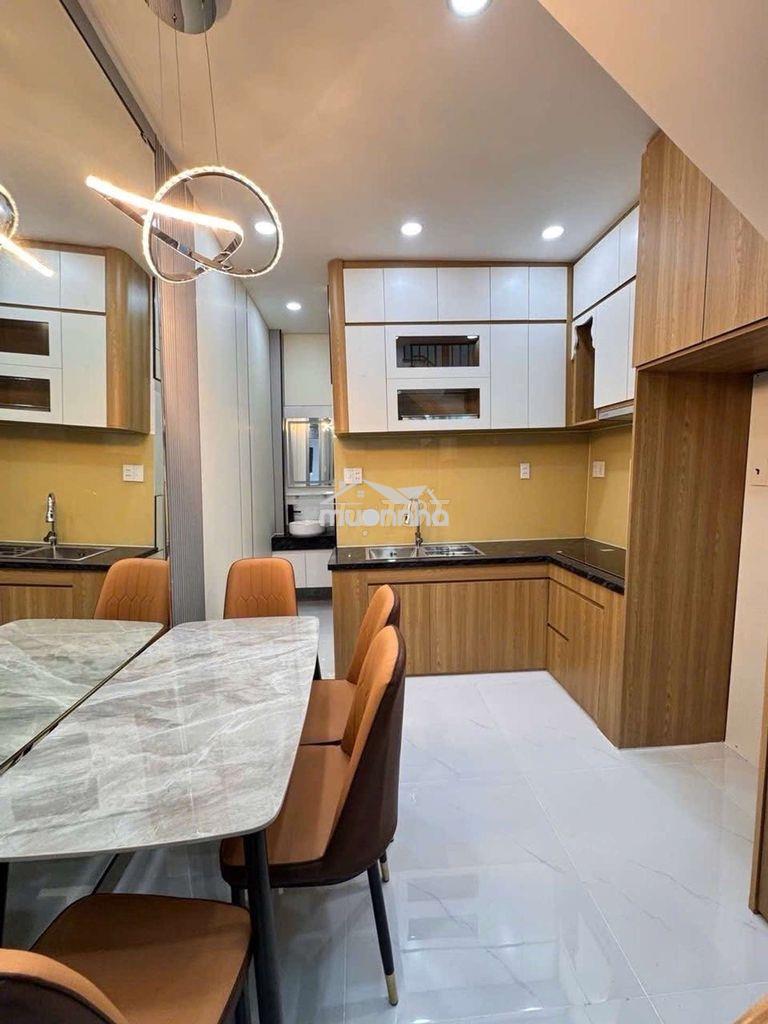 Bán nhà 2 tầng gần e mart - 30m² - nhỉnh 4 tỷ - 4