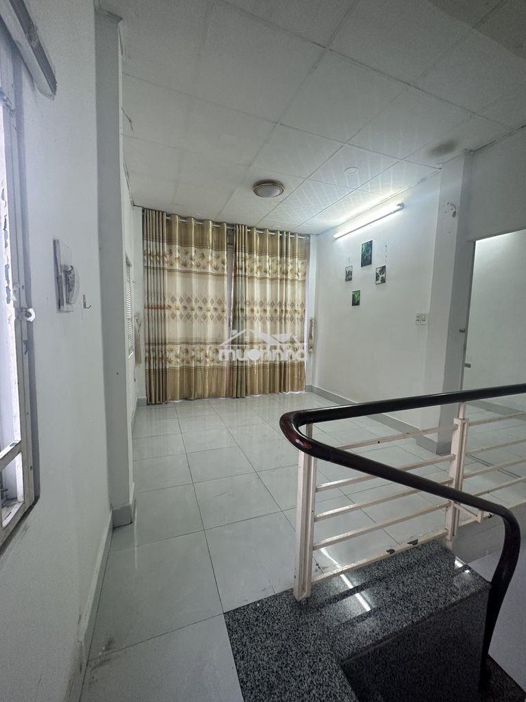 Nhà ngay chợ hạnh thông tây - 3