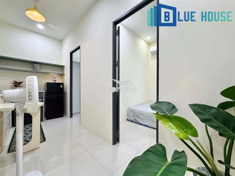 Cho thuê căn hộ 1 phòng ngủ - 2 phòng ngủ ngay go phú thạnh, đầm sen