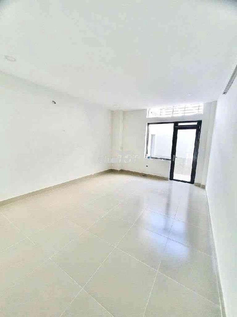 Cho thuê nhà nguyên căn đường số lâm vân bền, quận 7 - 4