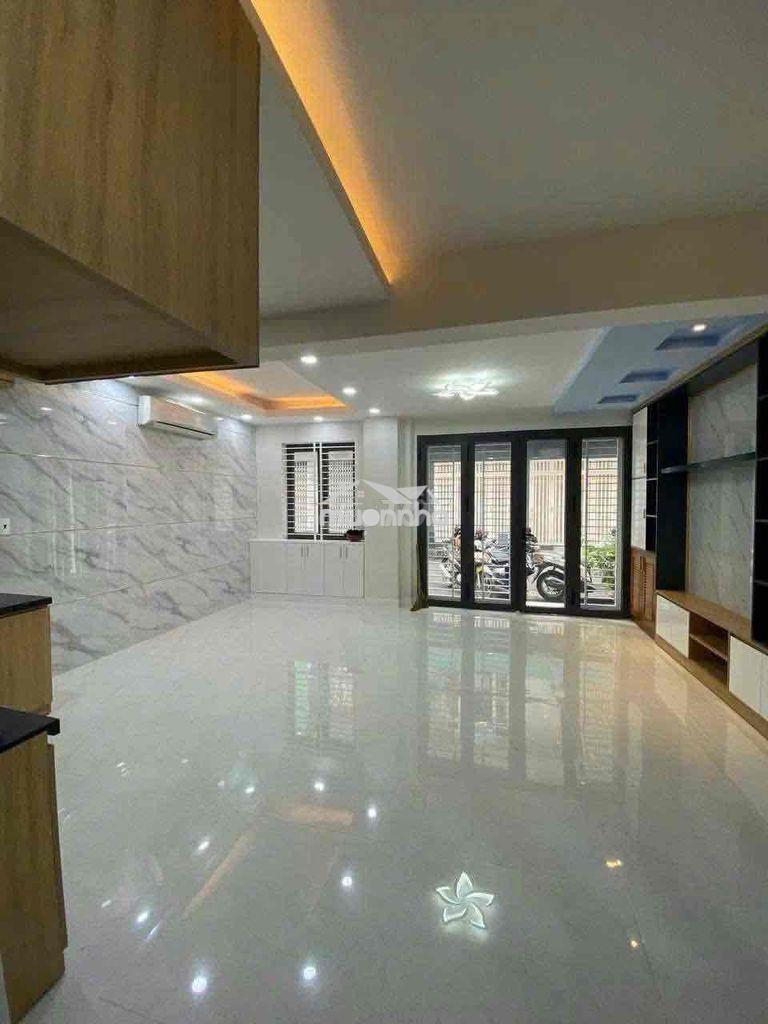 Nhà nguyên căn hxh-phù hợp ở+kinh doanh-khu đường hoa sầm uất ‼️