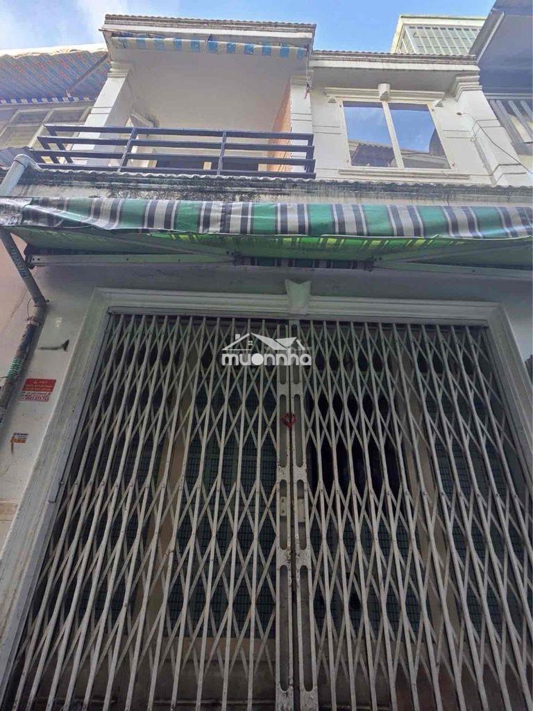 2 tầng btct, gần cư xá ngân hàng, ngang 4m, cách vài căn ra hẻm xe hơi