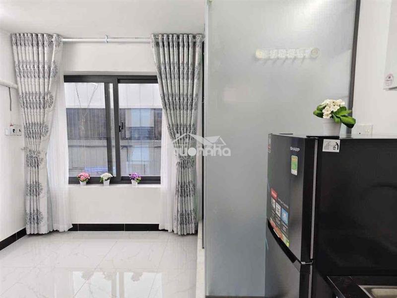 Bán căn chung cư tầng 3 mặt tiền trần hưng đạo quận 5