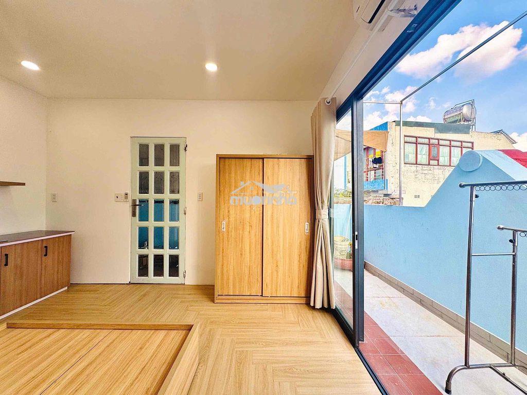 Studio ban công giá rẻ ngay aeon tân phú - 4