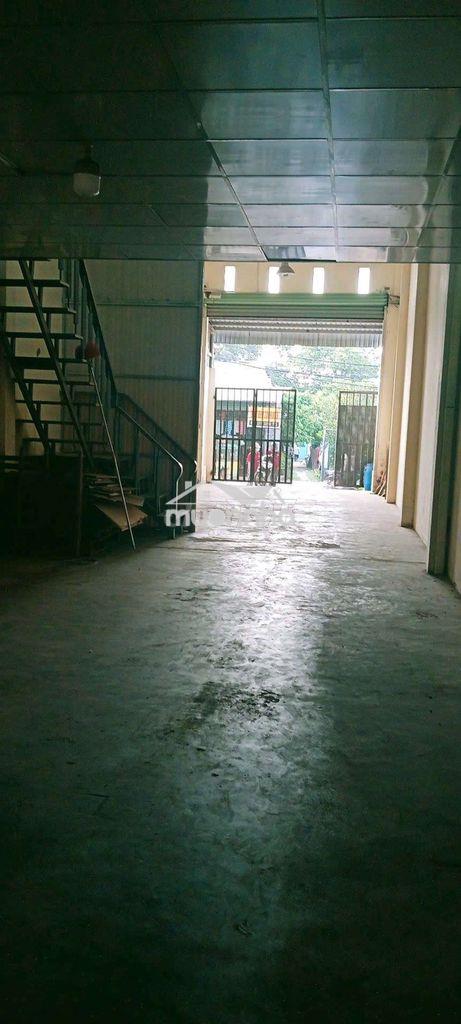 Cho thuê kho 250m2 thái hoà giáp tân phước khánh giá 10 tr/ tháng - 3