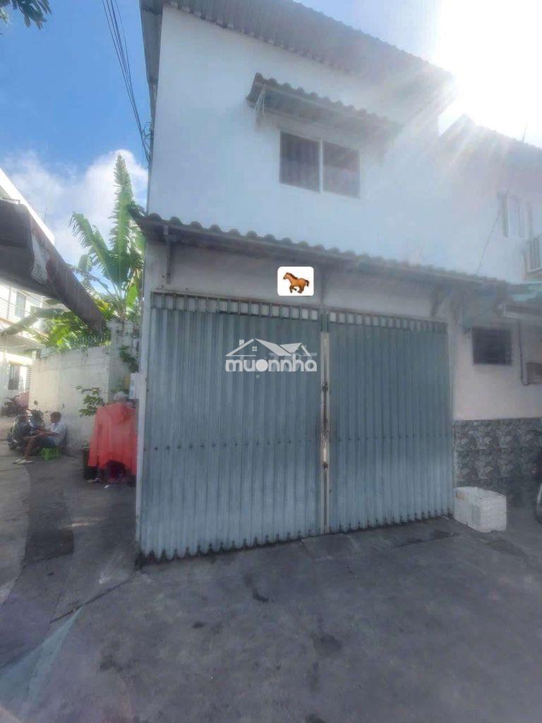 Cho thuê nhà mặt tiền hẽm đường bùi minh trực p5.q8 dt.3m×4m5 } 1 lầu.