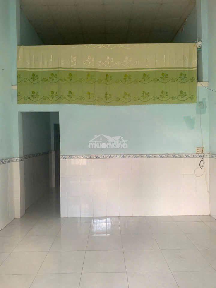 Cho thuê nhà cấp 4 hẻm bùi thị xuân, 4 x 12, 3.5tr/ tháng