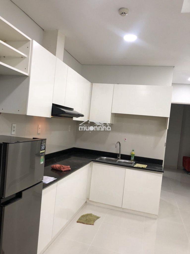 Cần cho thuê căn hộ hoa sen, lạc long quân , q.11, 15tr/tháng